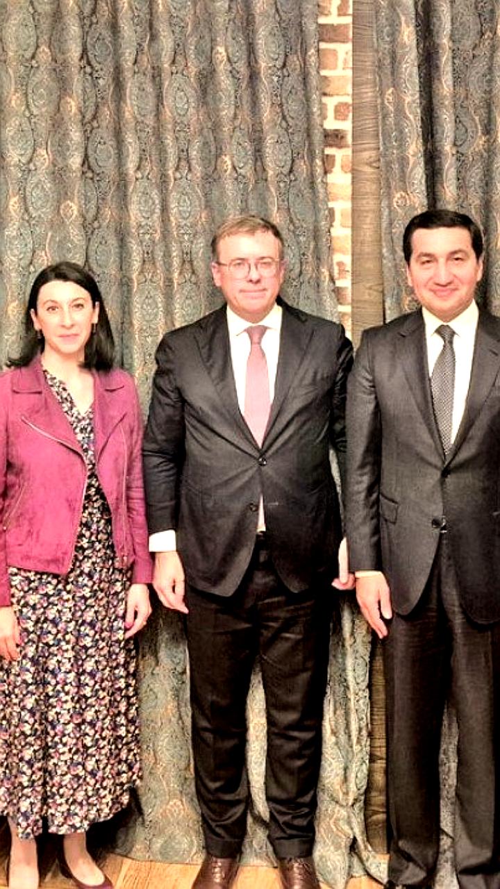 Переговоры Франции и Азербайджана в Баку укрепляют двусторонние отношения