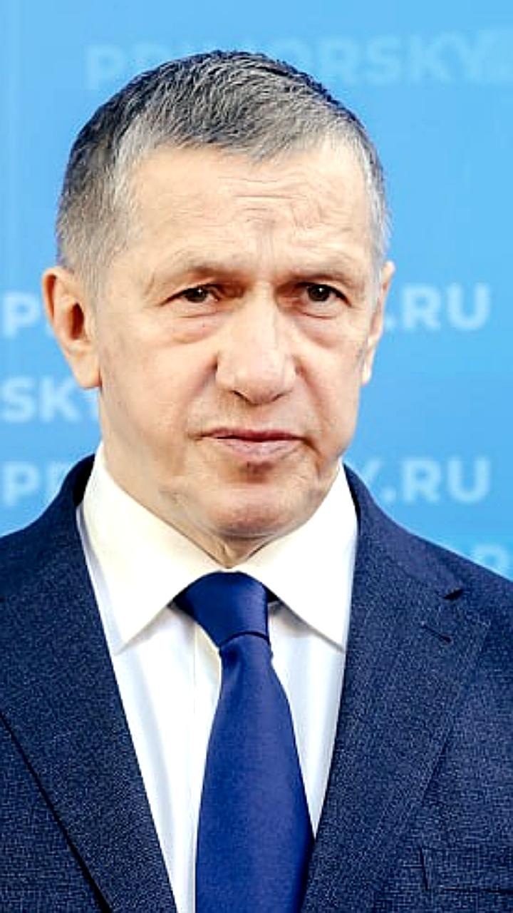 Юрий Трутнев проводит рабочие встречи в Хабаровском крае и на острове Русском