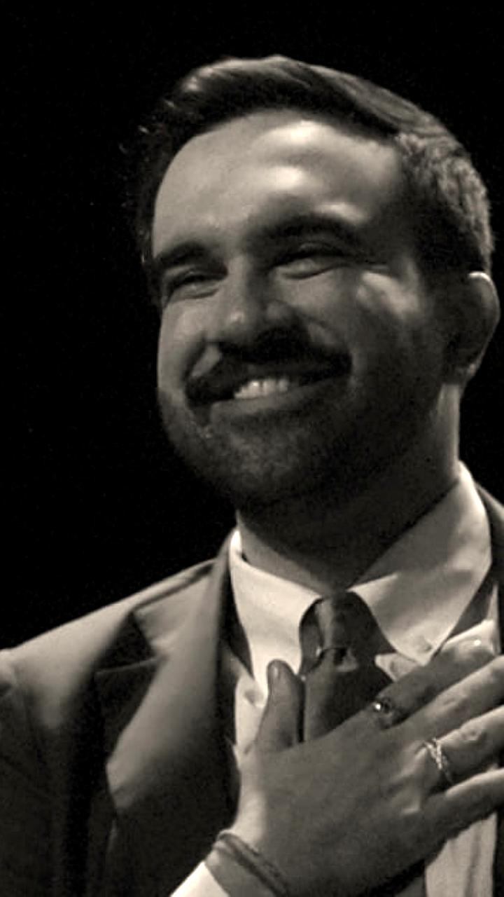 Эбигейл Спанбергер может стать первой женщиной-губернатором Вирджинии после победы демократов в Нью-Йорке