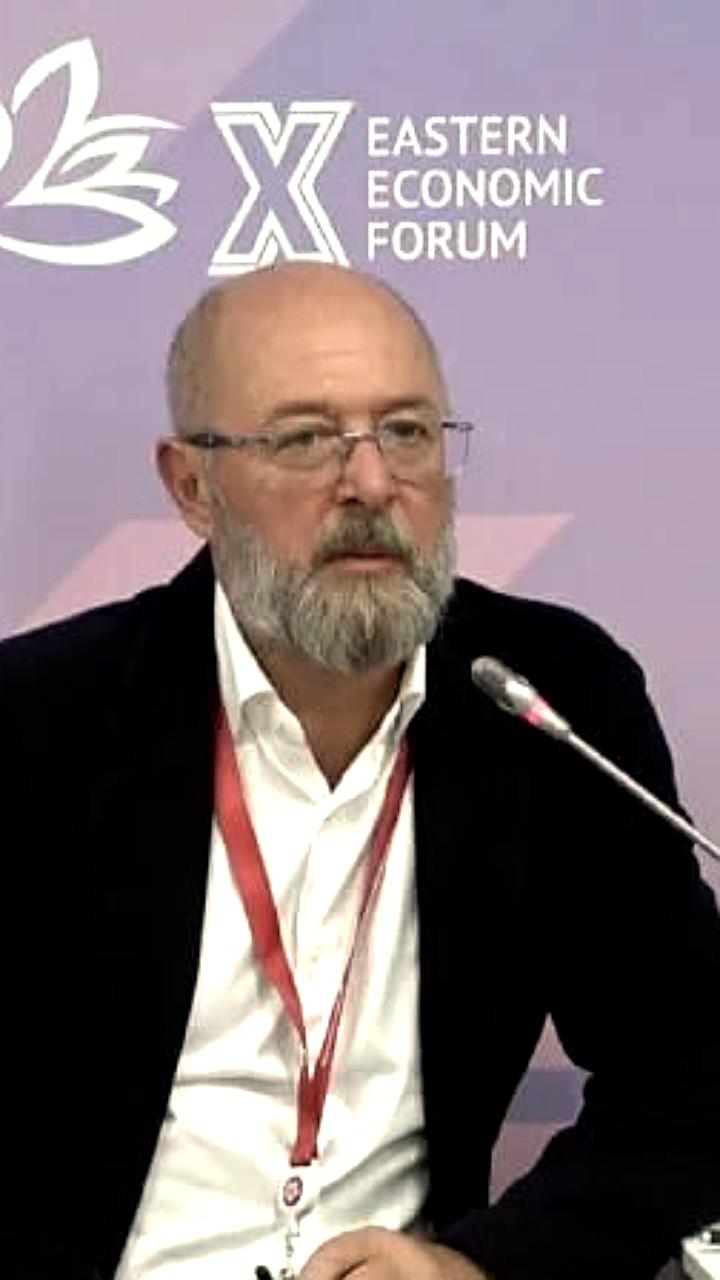 Александр Харичев обозначил пять вызовов для России в новой статье