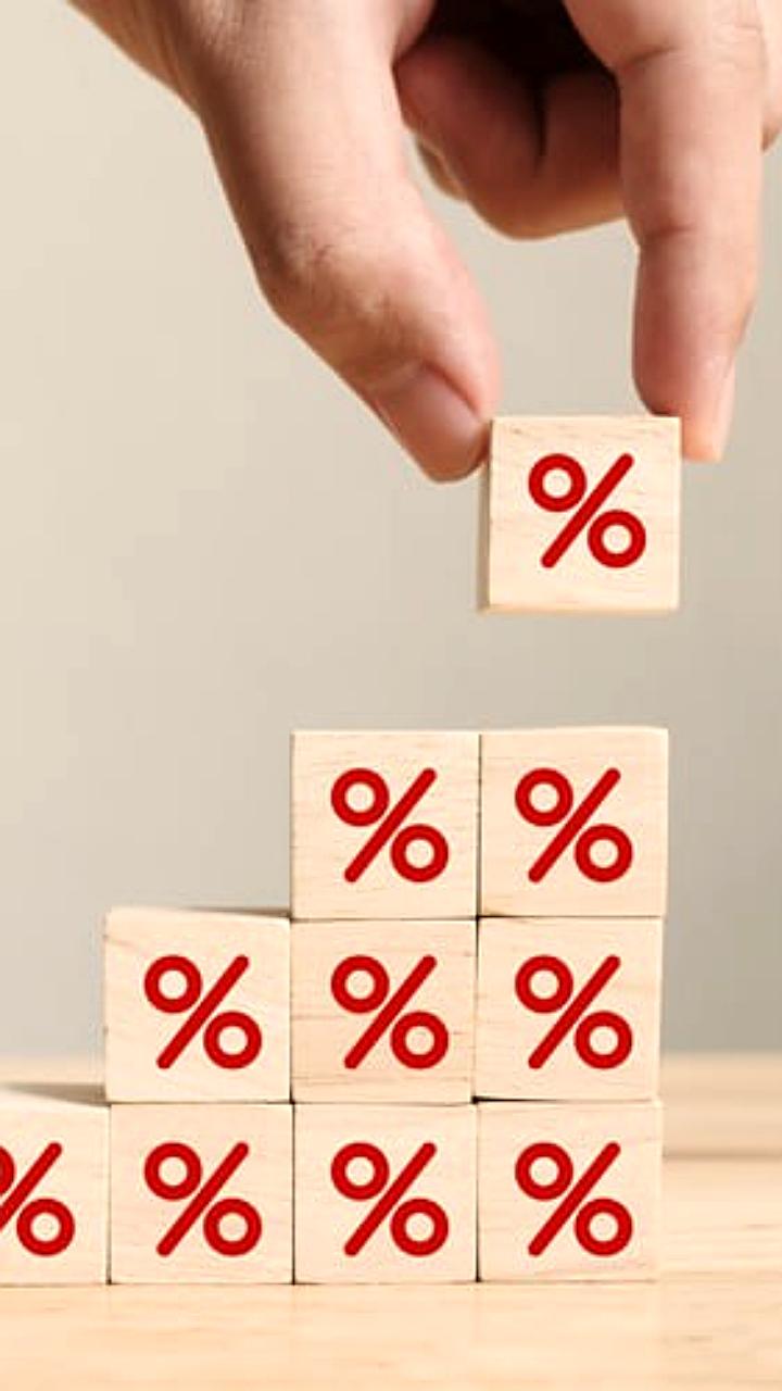 Россельхозбанк увеличивает ставки по вкладам до 16% для новых клиентов