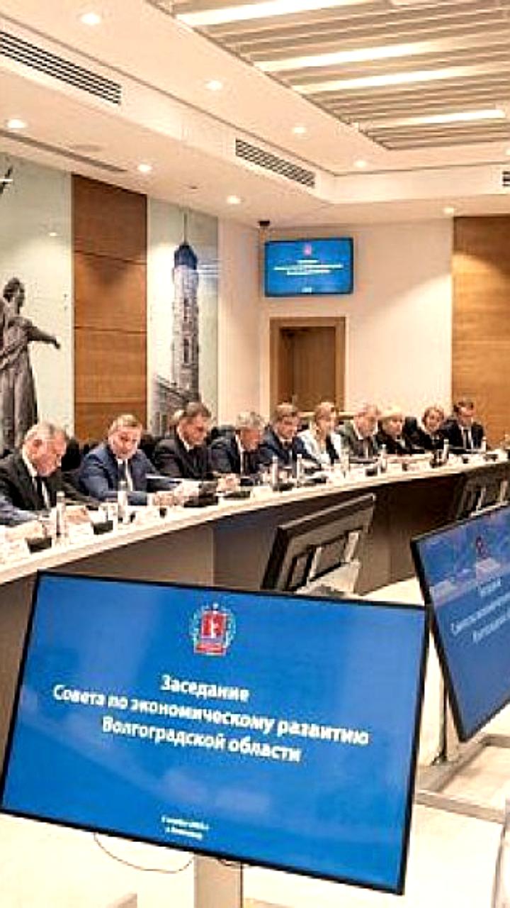 В Волгоградской области создадут рабочую группу для улучшения социальной политики