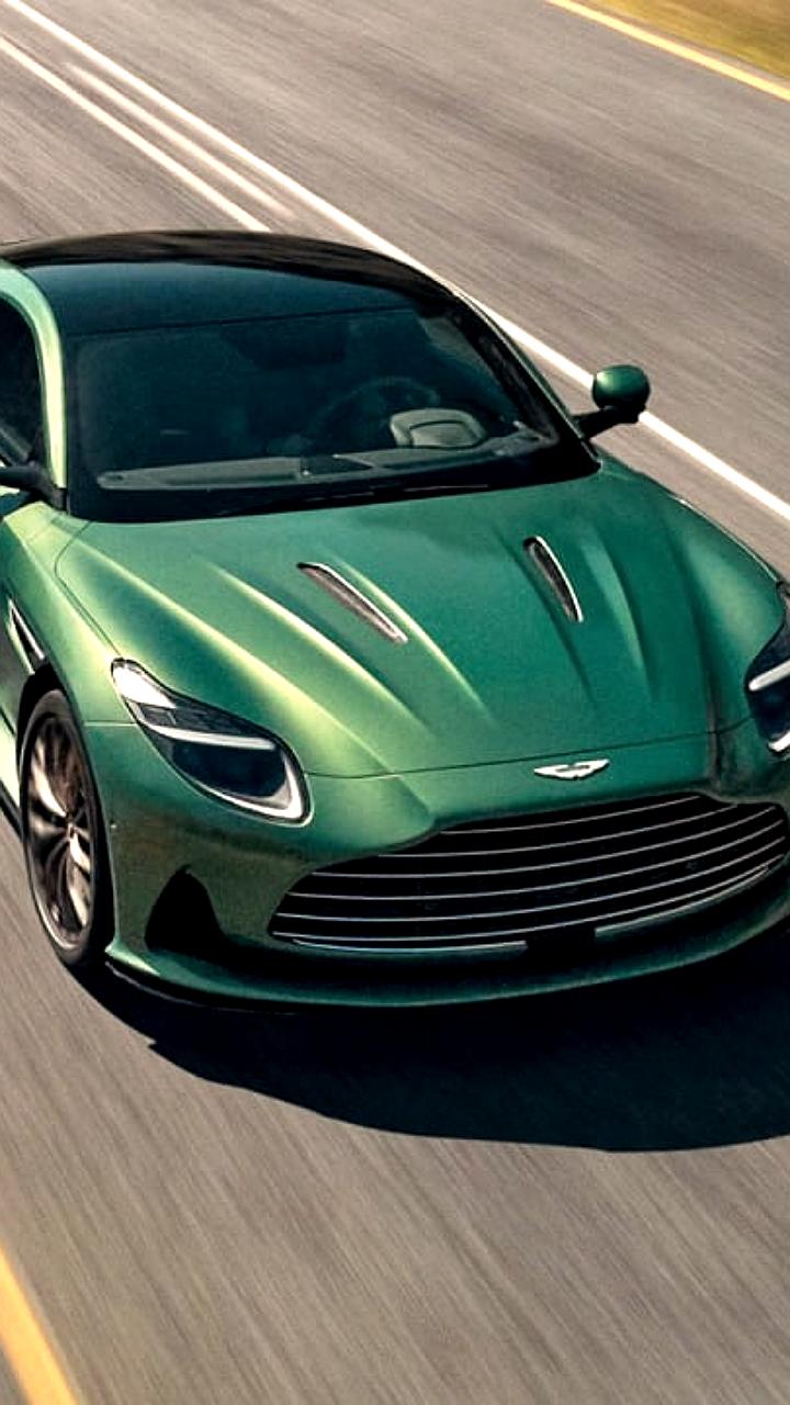 В Татарстане растет число автомобилей класса люкс до 389 единиц