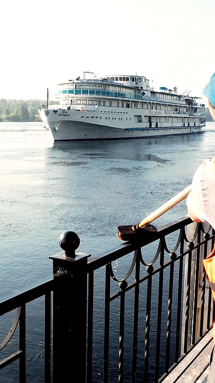 Навигация 2025 года в Ленобласти: рост пассажиропотока и грузоперевозок