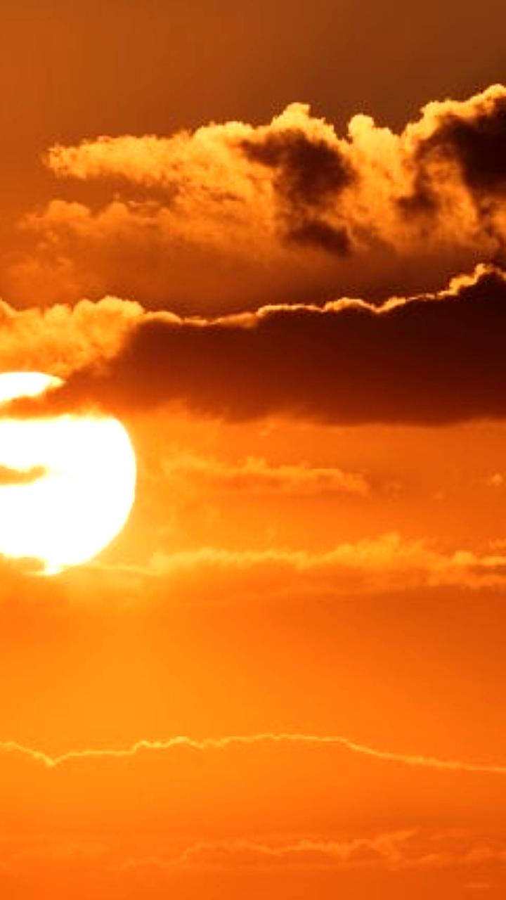 Сильные геомагнитные бури ожидаются на Земле из-за солнечных вспышек