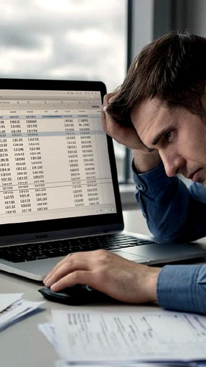 Россияне черпают вдохновение в работе из зарплаты и достижений