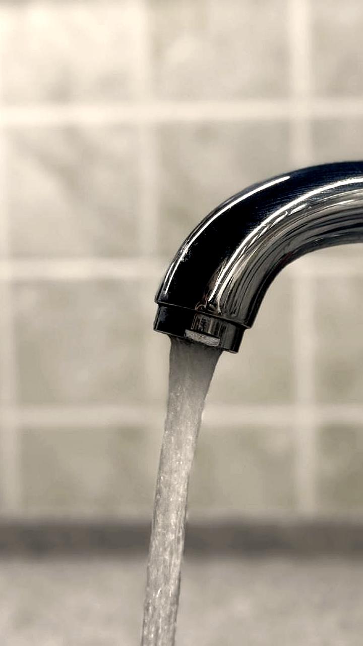 Аэропорты Челябинска, Магнитогорска и Рощино установили бесплатные фонтанчики с питьевой водой