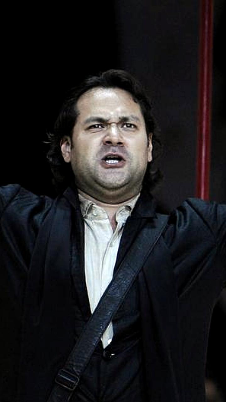 Ильдар Абдразаков отменил выступление в Вероне под давлением общественности