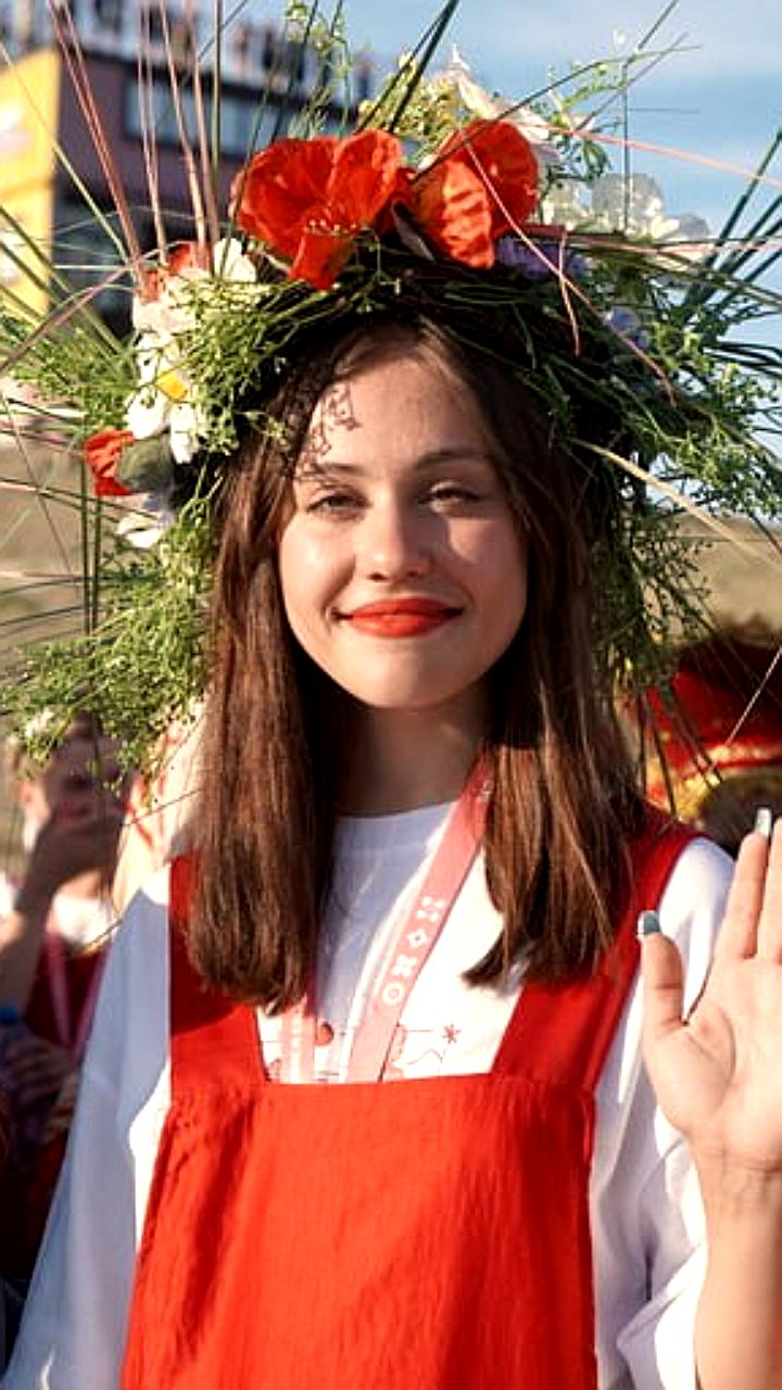 Череповецкий ансамбль Северные зори стал абсолютным чемпионом международного фестиваля в Джакарте