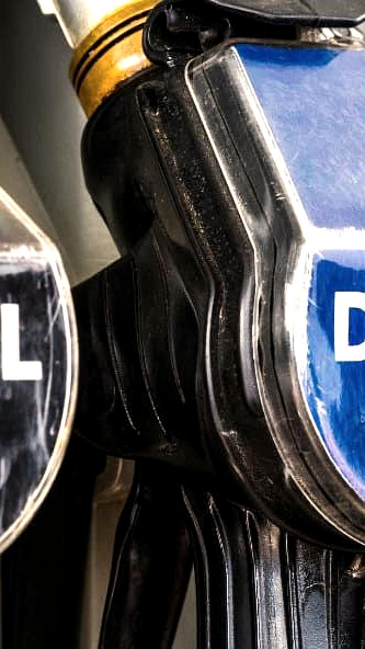 Россия начала экспорт дизельного топлива в Афганистан через Иран