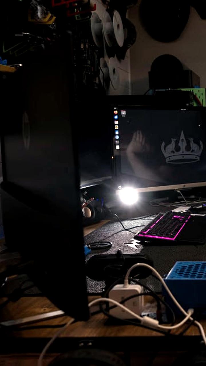 Семьи в США подали иски к OpenAI из-за самоубийств, связанных с ChatGPT