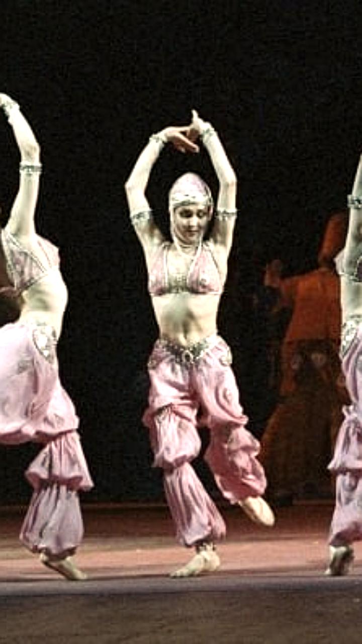 Большой театр представит премьеру балета Шехеразада после столетнего перерыва