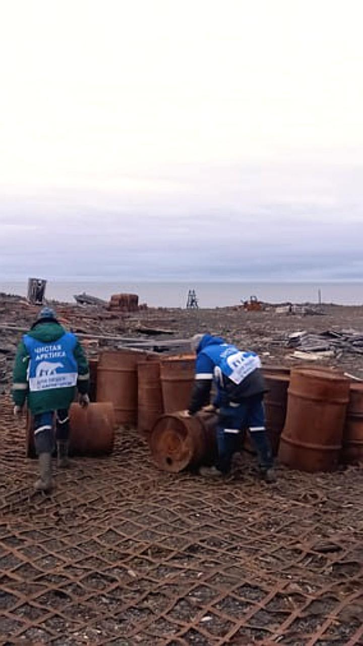 Волонтеры проекта 'Чистая Арктика' разработали стандарты уборки для арктических территорий