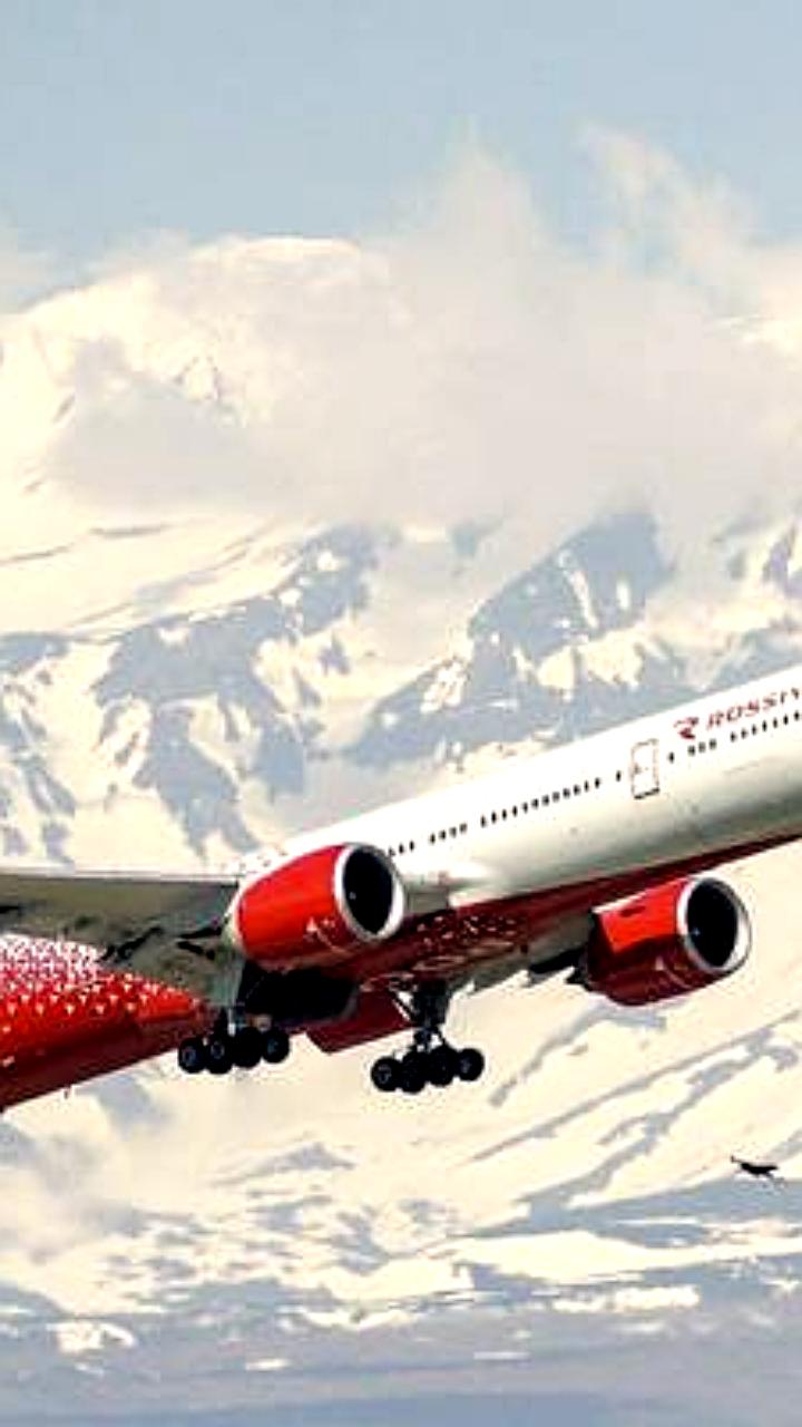 Задержка рейса Анадырь-Москва из-за плохой погоды: 325 пассажиров размещены на Камчатке