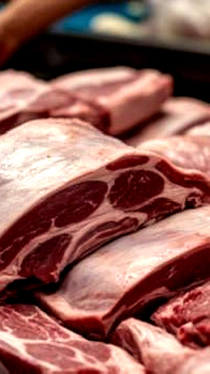 Россия значительно увеличила экспорт свинины в 2025 году, особенно в страны СНГ и Китай