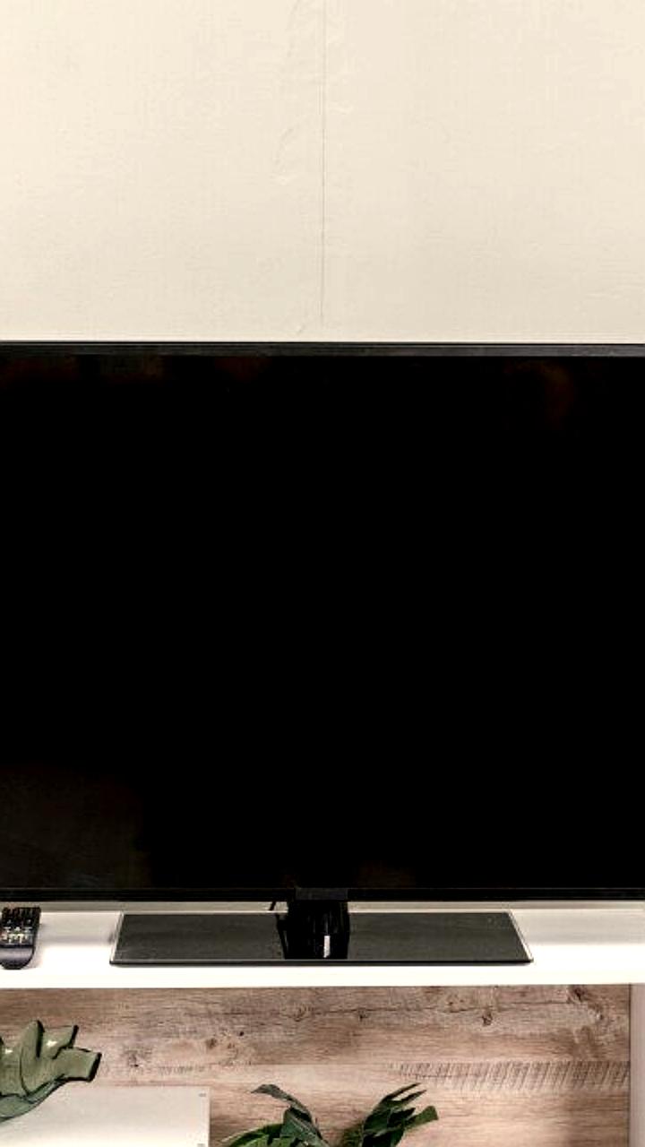 Житель Бийска выиграл суд против магазина за неисправный телевизор