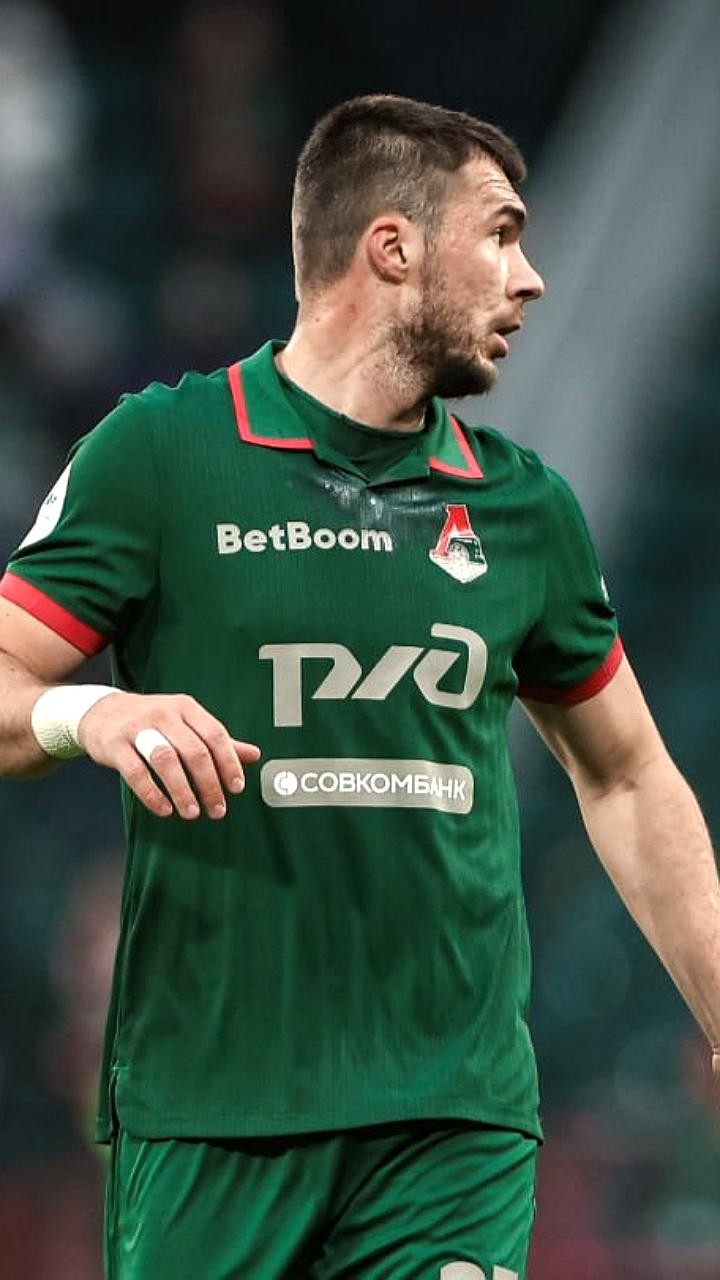 ФК Оренбург встречается с Локомотивом в Москве в 15:15