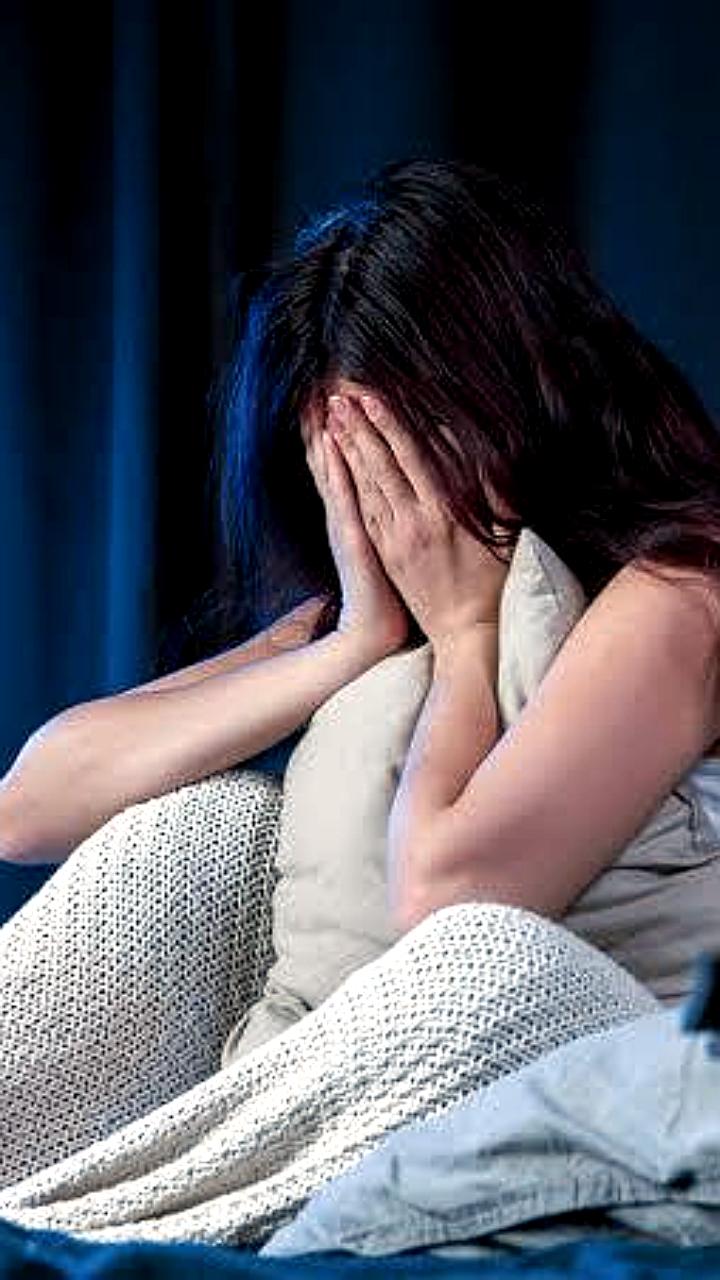 Эпидемия бессонницы в России: спрос на снотворные увеличился на 60%