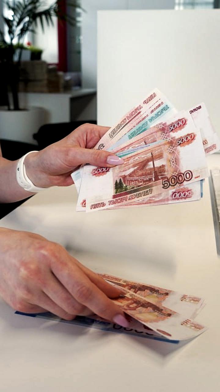 В Госдуме предложили обязательную ежегодную индексацию зарплат для работников