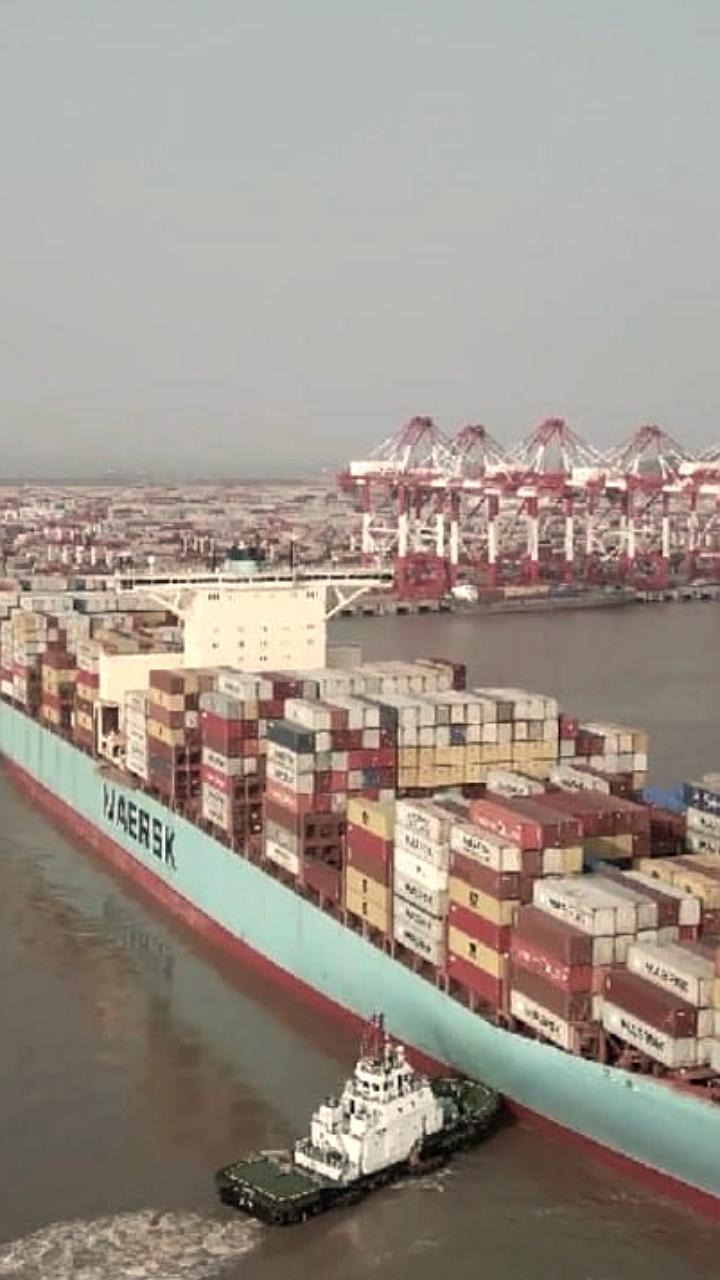 Китай приостанавливает меры против американских судов и компаний Hanwha Ocean