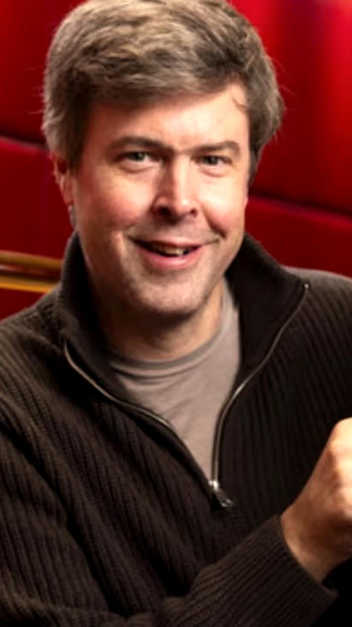 Дэвид Салай стал лауреатом Букеровской премии 2025 года за роман 'Flesh'