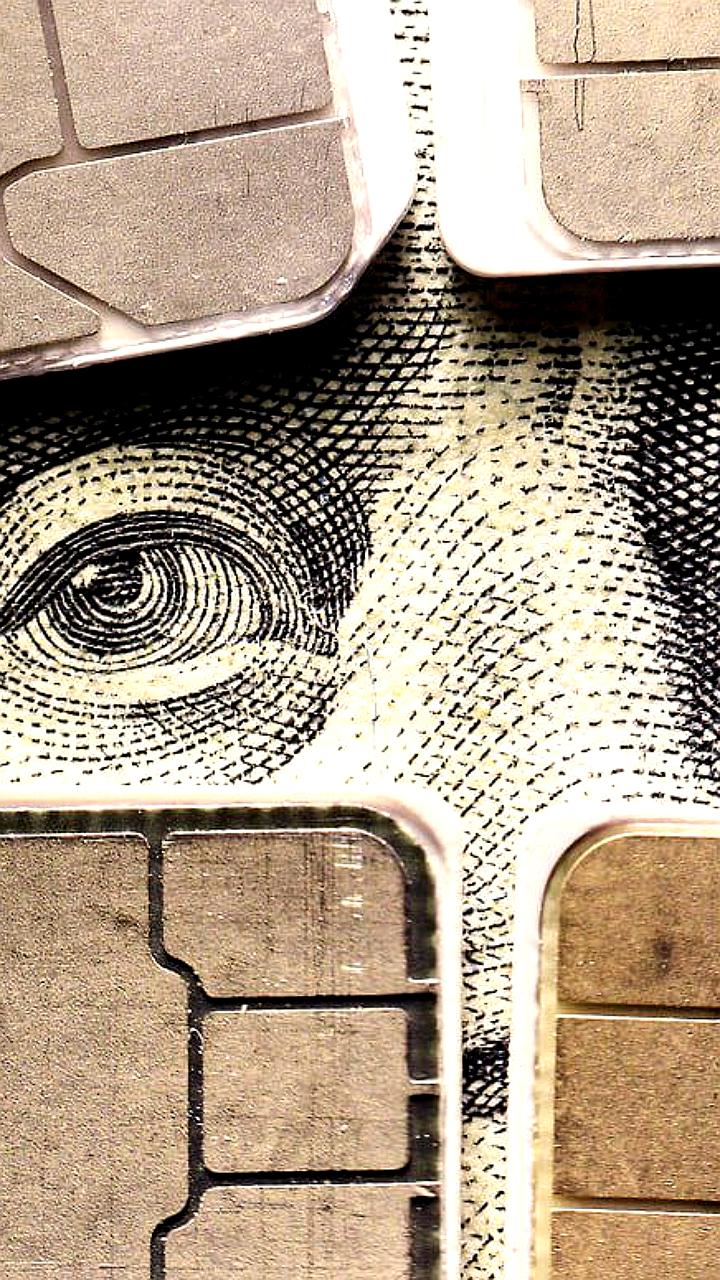 В Петербурге задержаны пять человек за регистрацию серых SIM-карт