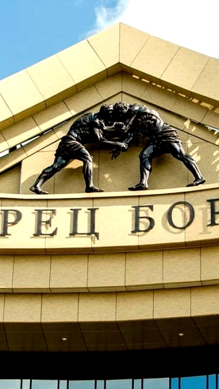 Охрана новогодней елки и ледового городка в Татышев парке обойдется в 2 миллиона рублей