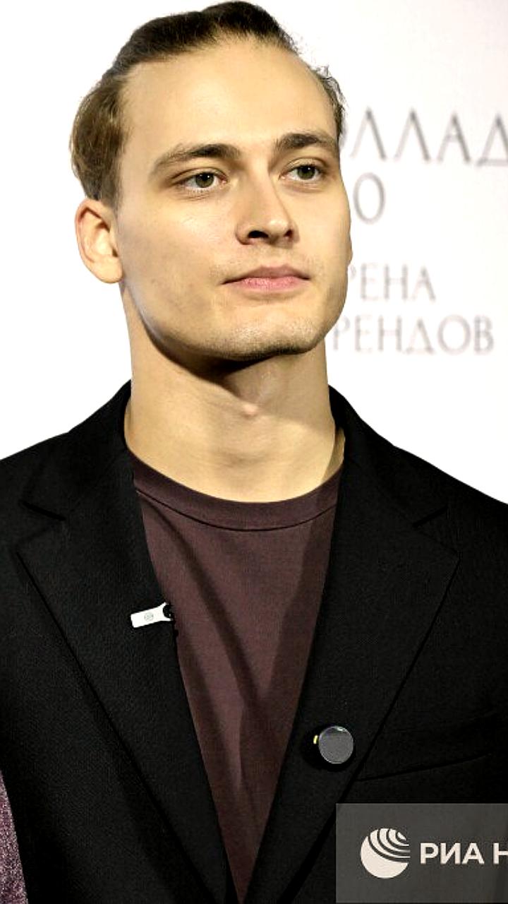 Евгения Медведева обручилась с Ильдаром Гайнутдиновым