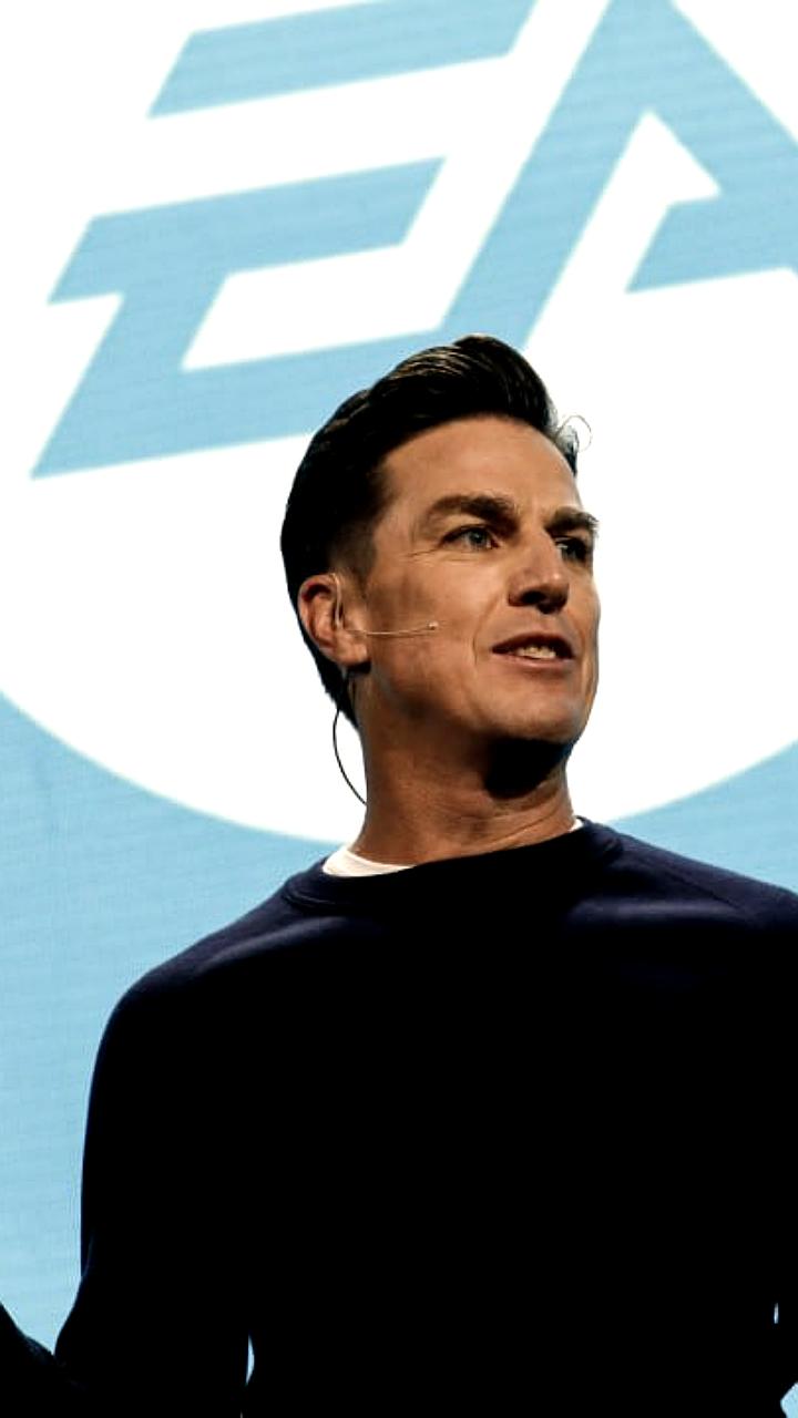 Эндрю Уилсон получит более 105 миллионов долларов после продажи Electronic Arts