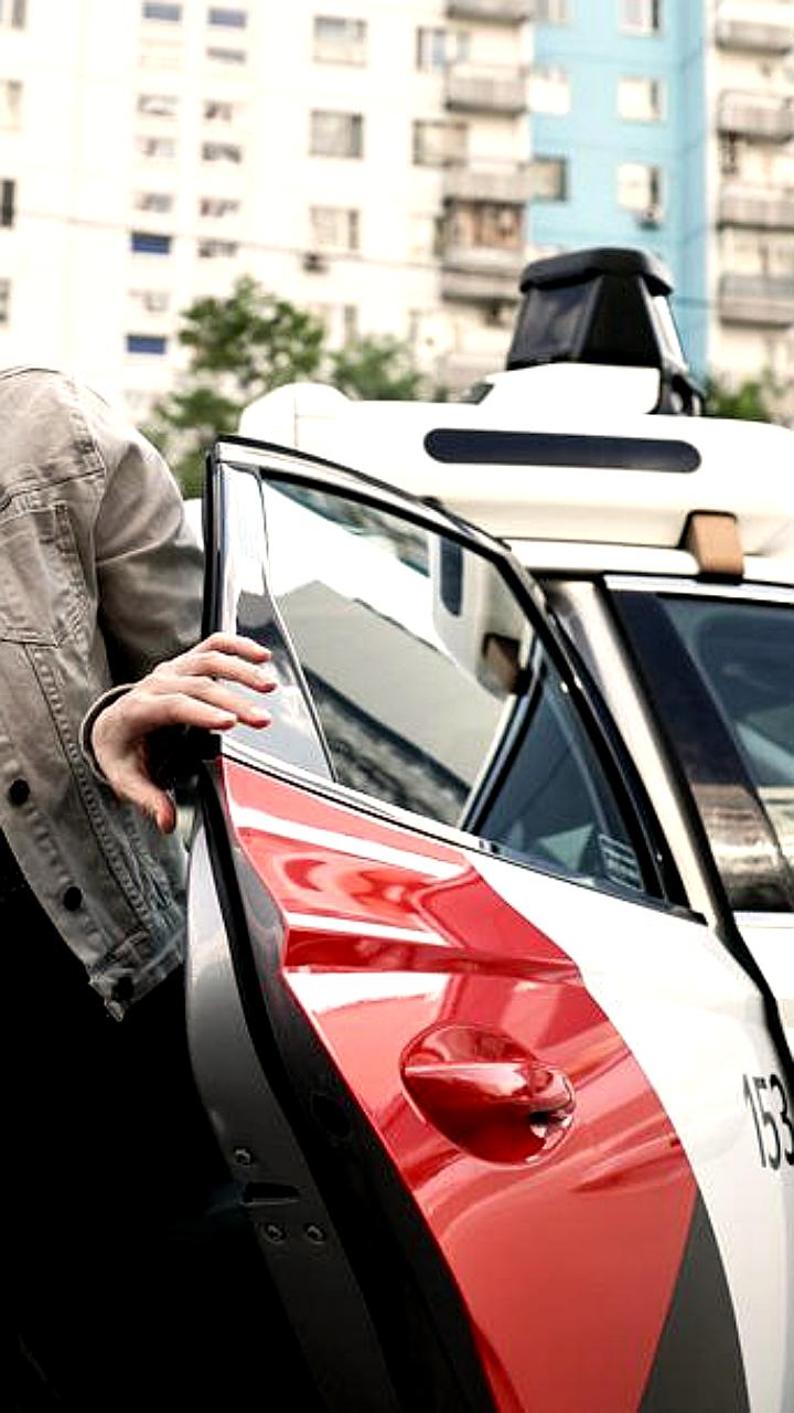 Беспилотное такси в Москве: запуск планируется на 2026 год