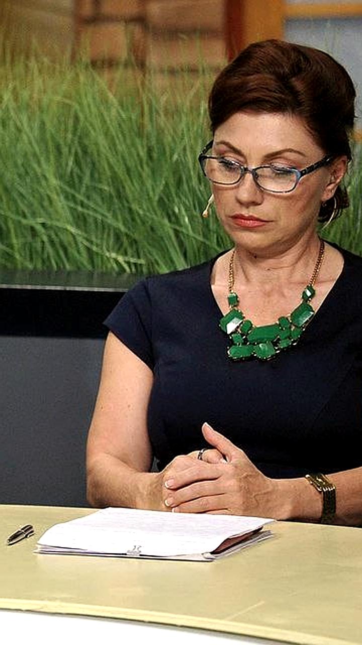 Путин наградил Ларису Гузееву и Розу Сябитову за вклад в традиционные ценности