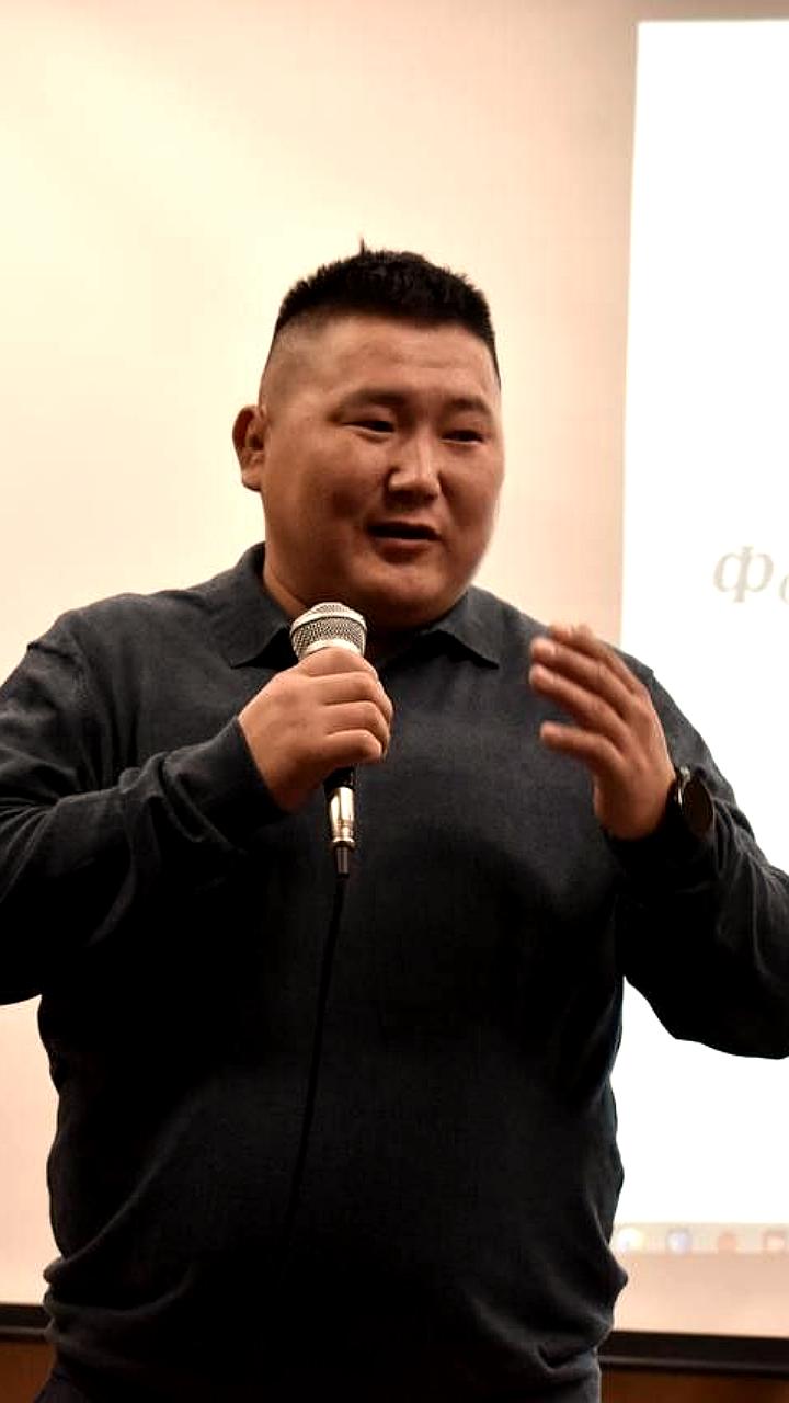 В Пятигорске прошел форум 'Родители онлайн 2.0' для обсуждения воспитания и патриотизма