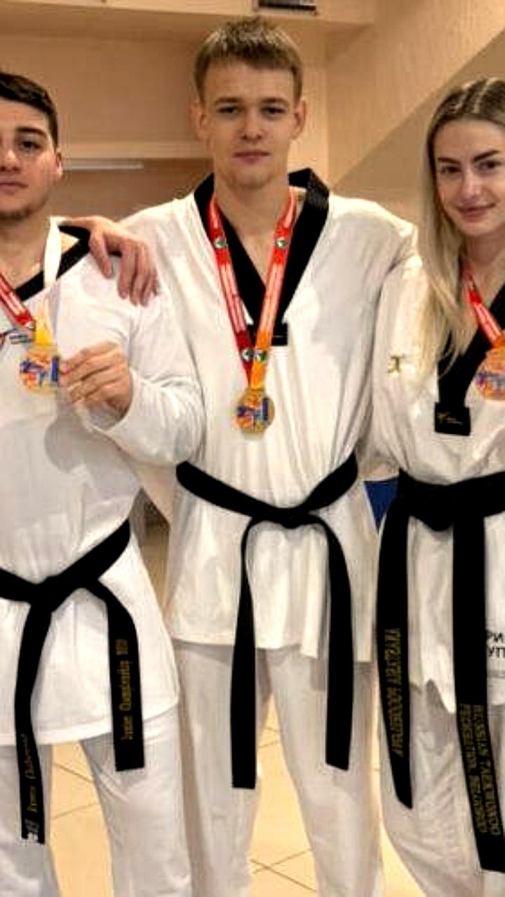 Спортсмены Краснодарского края успешно выступили на Всероссийских соревнованиях по тхэквондо Кумган Кап в Шахтах