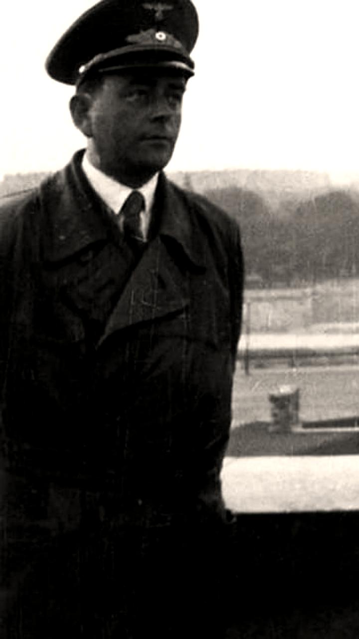 Ученые выявили генетические особенности Адольфа Гитлера, включая синдром Кальмана