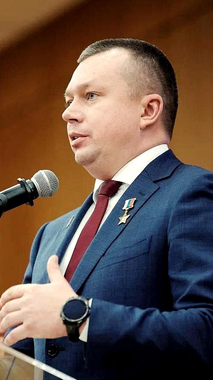 Движение Первых представило стратегию развития до 2030 года на конференции в Российской академии образования