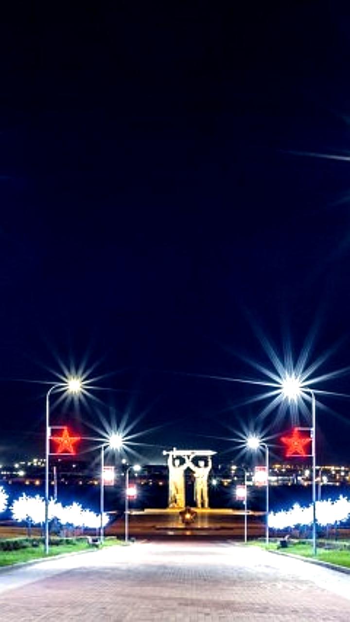 В Благовещенске и Магнитогорске готовятся к Новому году с акциями и новыми украшениями