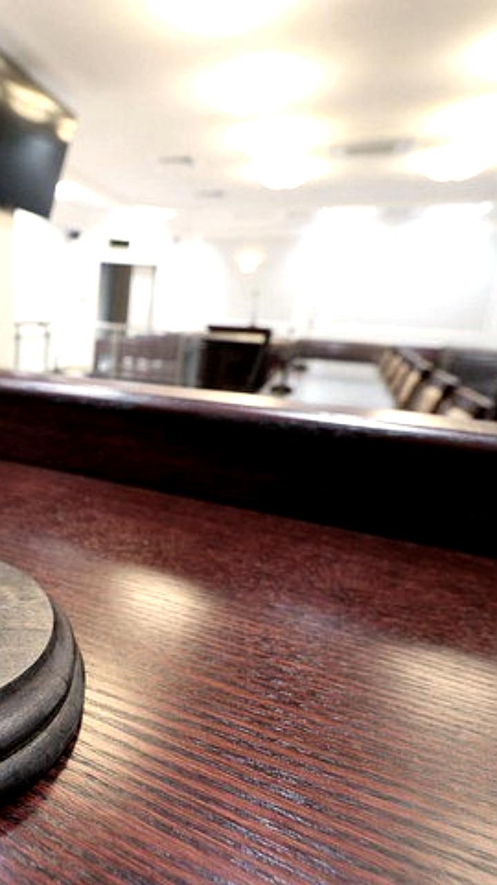 Женщина из Алтайского края обвиняется в убийстве знакомого и заказе на убийство бизнес-партнера