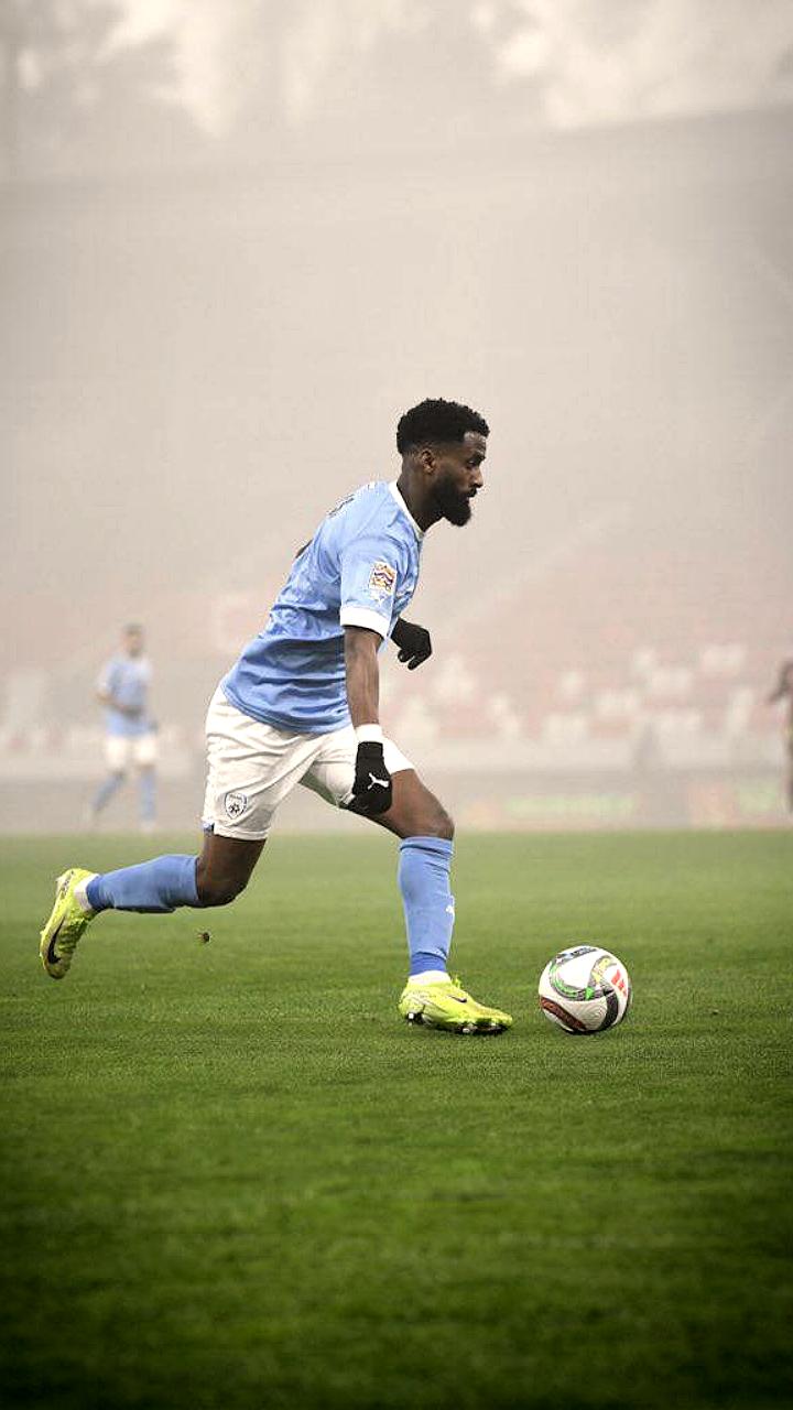 Более 70 футболистов призывают УЕФА отстранить Израиль от международных соревнований