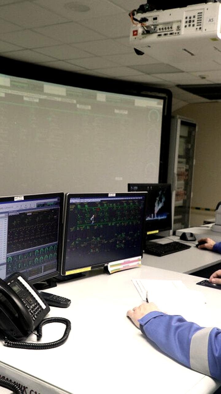 Лукашенко подчеркивает значение БелАЭС для высокотехнологичного будущего Беларуси