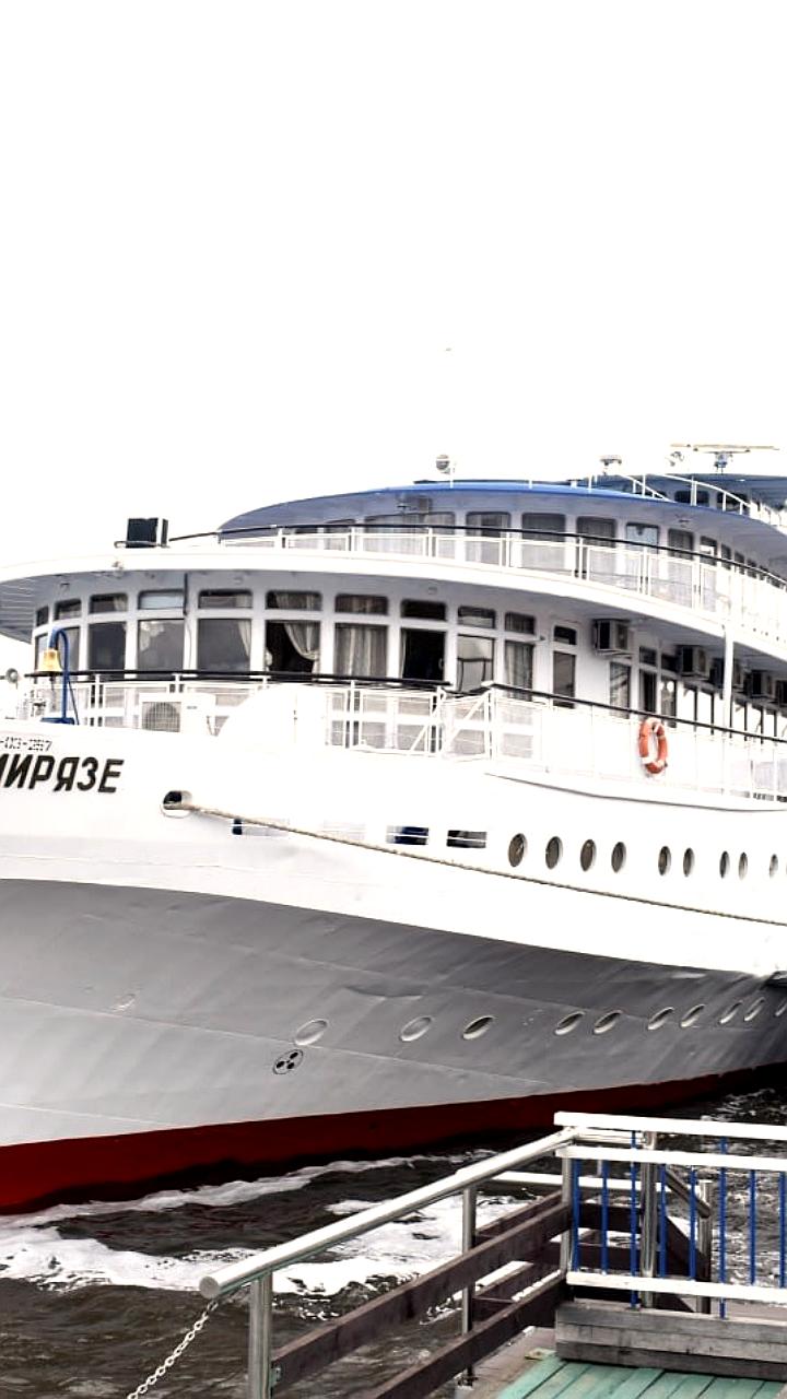 В Москве завершился летний навигационный сезон, но часть флота продолжит работу зимой