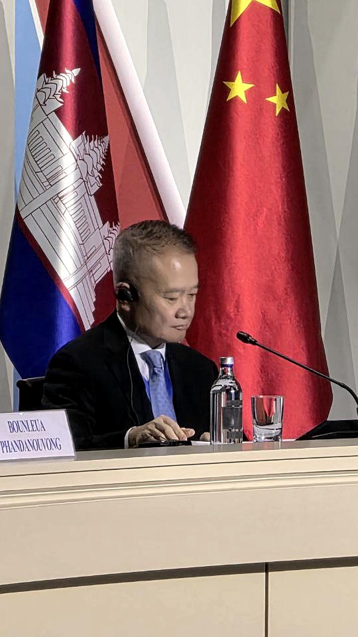 Путин подчеркивает важность сотрудничества России и Китая на заседании партийных представителей