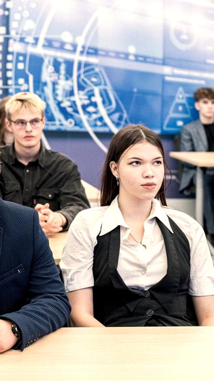 Газпром нефть признана лучшим работодателем среди нефтяных компаний России по версии РБК 2025