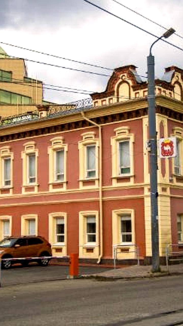 Никольский и Горбатый мосты: памятники культурного наследия России