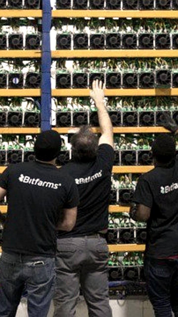 Криптомайнеры переходят на ИИ: Bitfarms и другие компании меняют стратегию