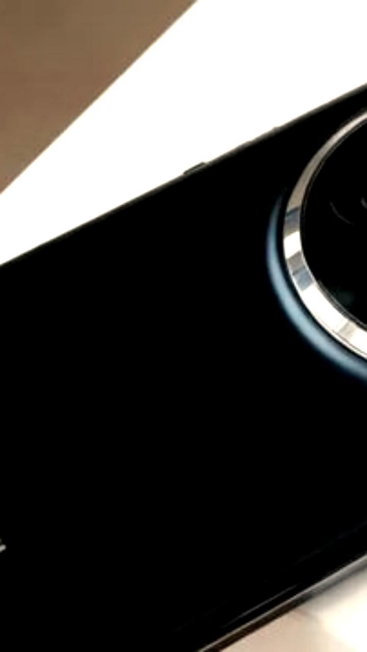 HUAWEI анонсировала презентацию Mate 80 и Mate X7 на 25 ноября