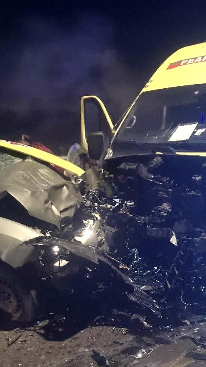 Столкновение легковушки и скорой помощи в Туле: один погибший и пятеро пострадавших