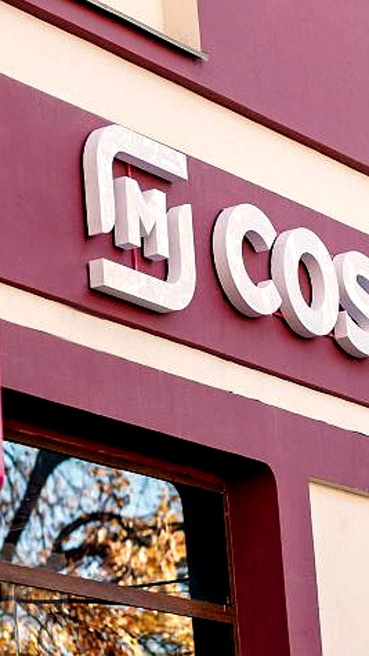 Открытие нового магазина M Cosmetic в центре Ташкента с праздничными скидками