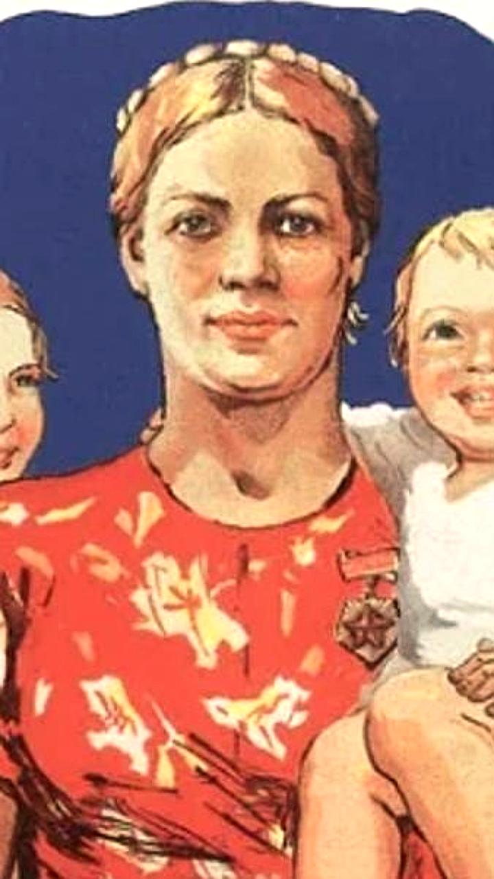 Госдума рассмотрит законопроекты о поддержке матерей-героинь