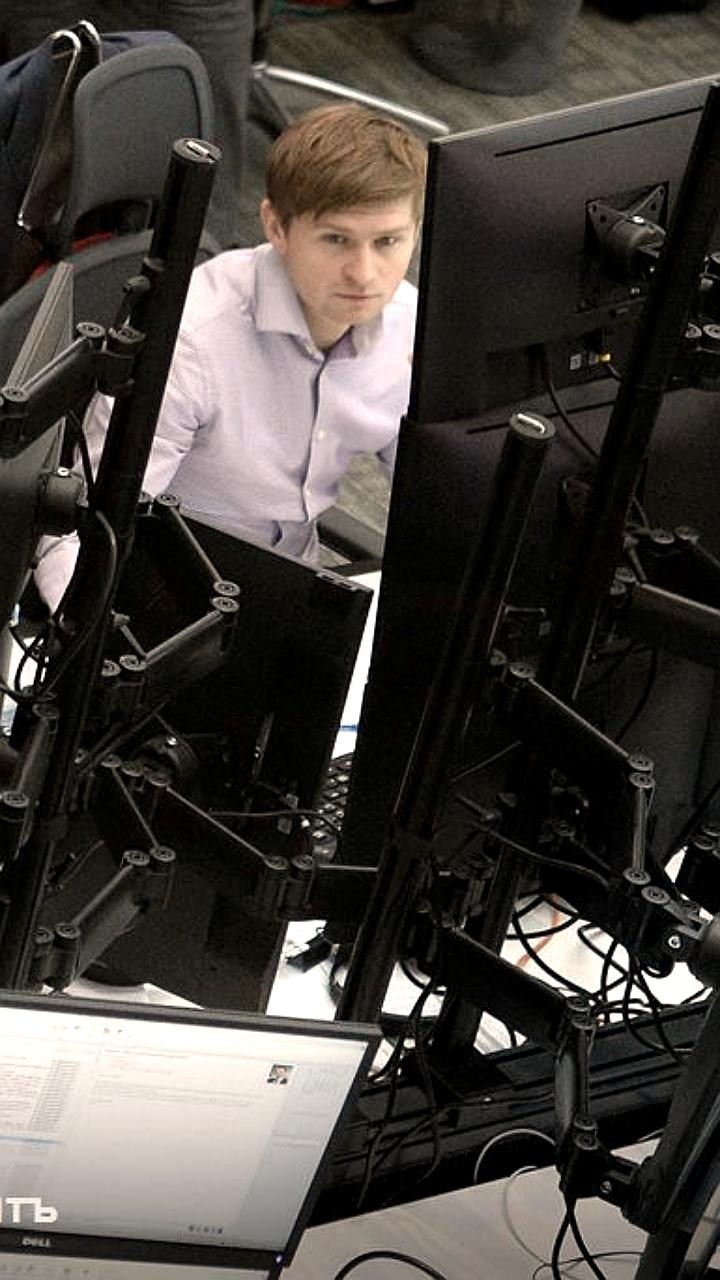 Рынок корпоративных облигаций в III квартале 2025 года достиг рекорда, но темпы роста замедлились