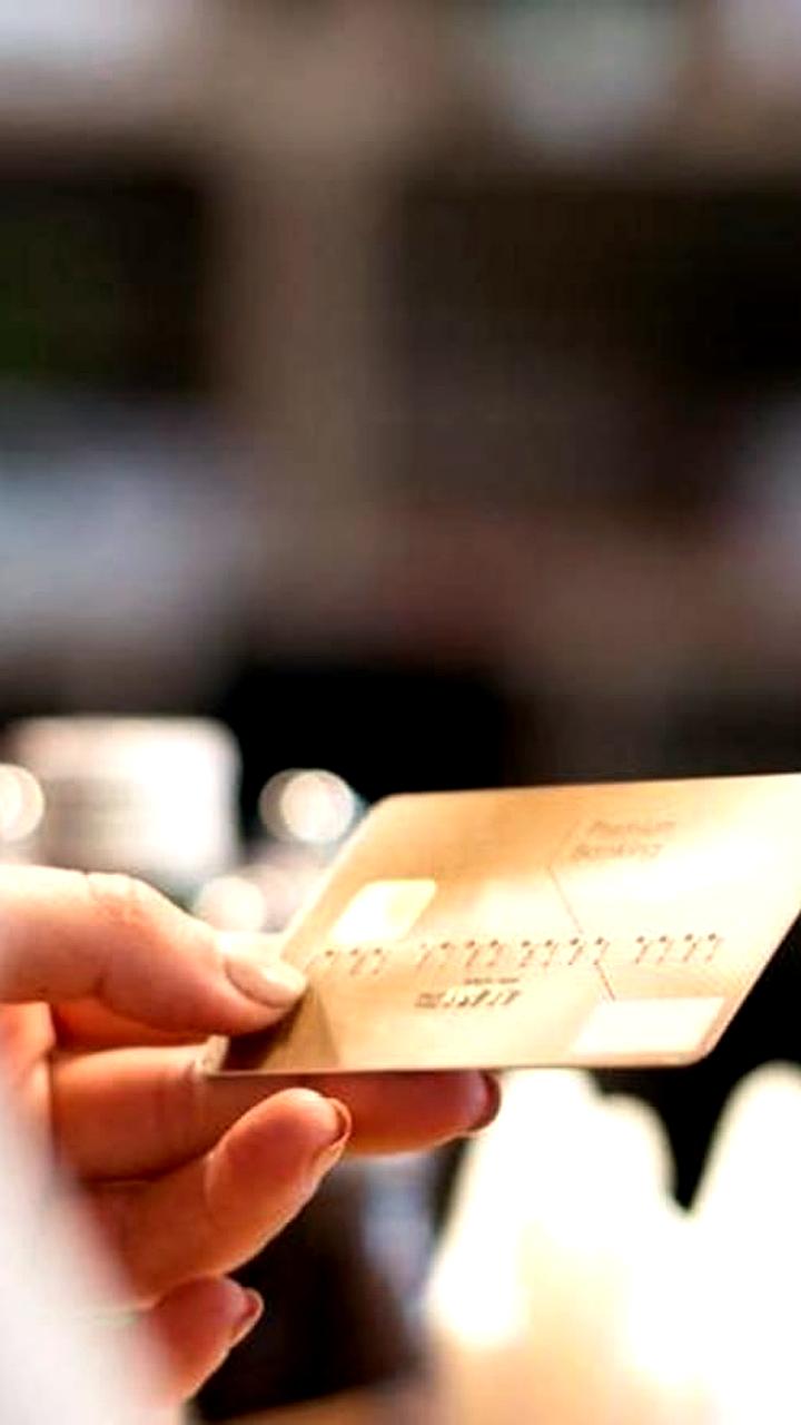 Комитет по конкуренции Узбекистана проверяет обоснованность повышения тарифов мобильной связи